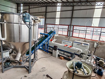 Ligne de granulation plastique pour matière de pots de plantation de myrtilles