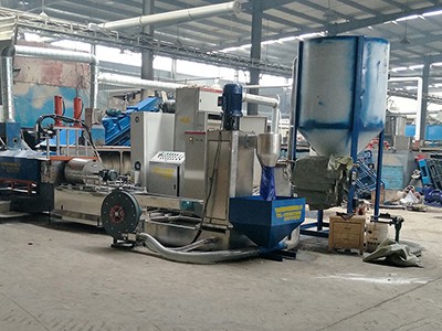 Ligne de recyclage des plastiques en Thaïlande