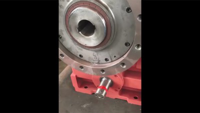 Réducteur vertical