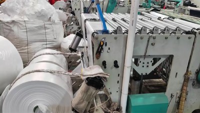 Ligne de production de sacs plastiques