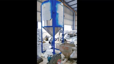 Système personnalisé de recyclage des films agricoles pour une entreprise de plasturgie