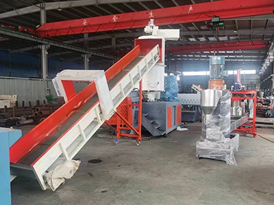 Ligne de granulation plastique avec compacteur