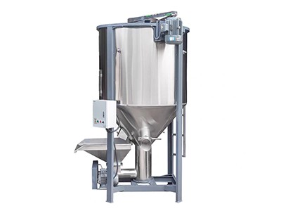 Mélangeur vertical pour granulés plastiques