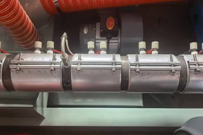 Système de chauffage à bande en mica isolé